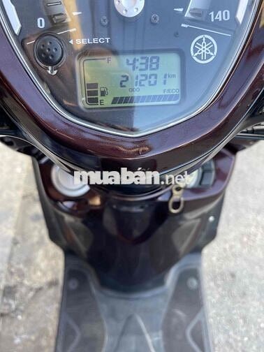 cửa hàng cần bán xe Grande