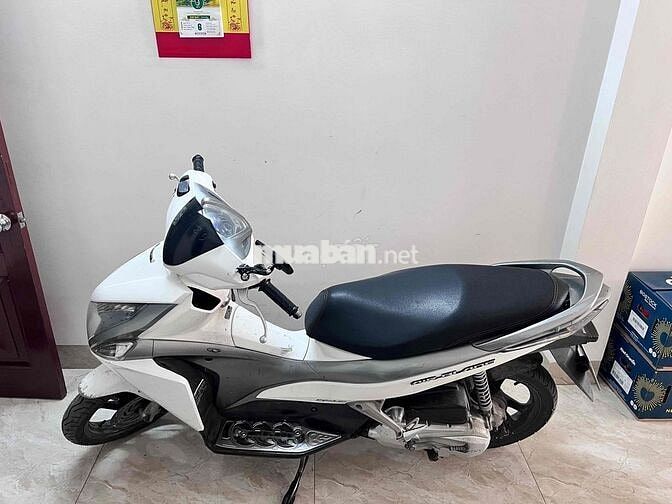 Bán xe Air Blade màu trắng