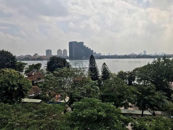 BÁN NHÀ MẶT PHỐ, 6 TẦNG VĂN PHÒNG – VIEW HỒ TÂY, 76,6 M2, GIÁ 24,9 TỶ.