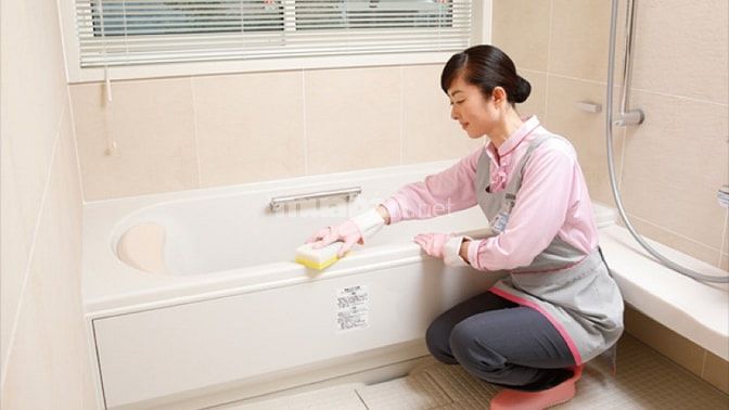 Tuyển Giúp Việc Ở Lại: Chăm Em Bé – Giúp Việc Nhà – Ở Với Người Già
