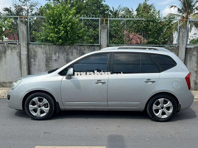 Kia Carens 2015 MT - 126000 km
