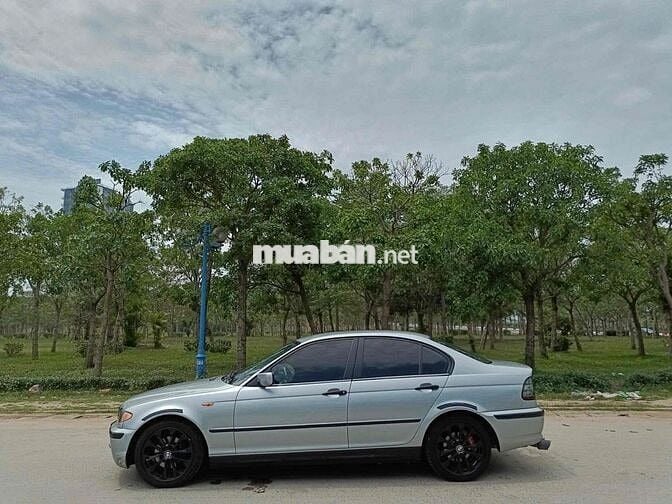 BMW 3 Series 2004 318i AT - 180000 km