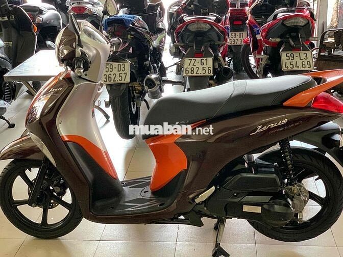 Janus 2018 SMK Nâu cam Bstp chính chủ xe đẹp