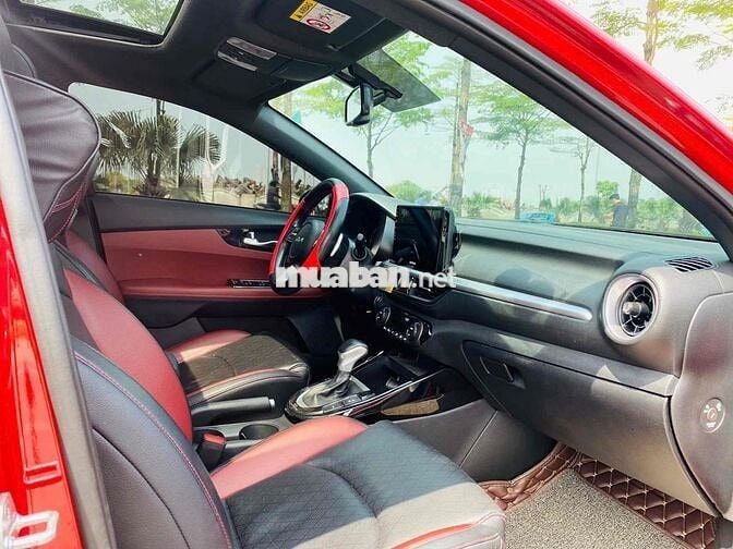 Kia K3 Đỏ Sedan, Sản Xuất 2021