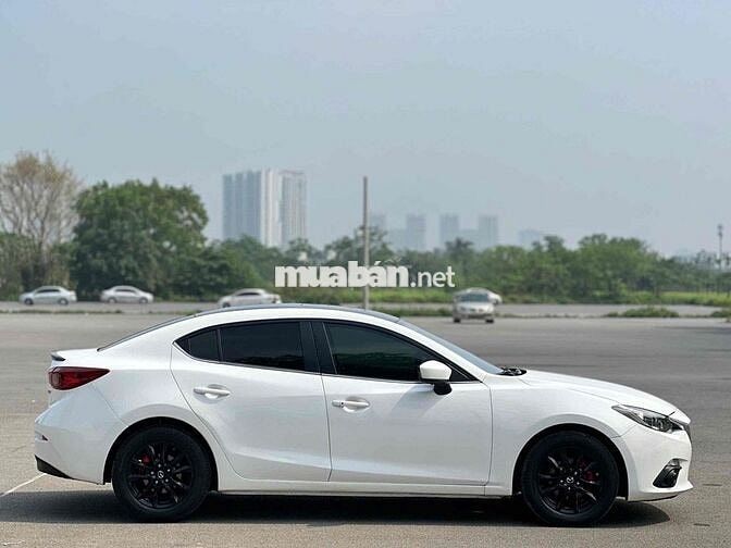 Mazda 3 2016 chạy 12 vạn rất mới