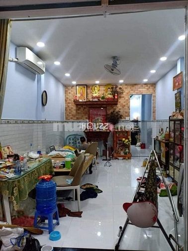 Bán nhà Lạc Long Quân P3 Q11 66,5m2