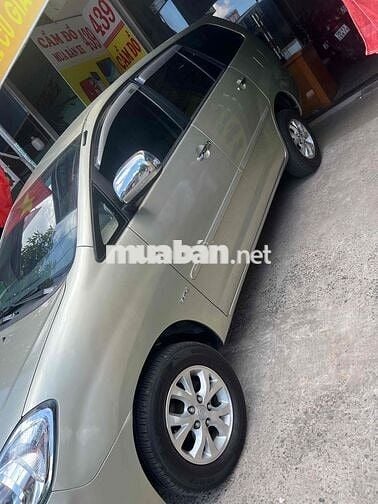 Toyota Innova 2008 G - 130000 km