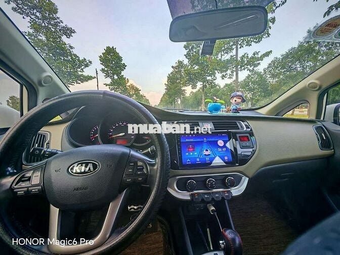 BÁN GẤP XE KIA RIO SEDAN SỐ TỰ ĐỘNG - GIÁ TỐT