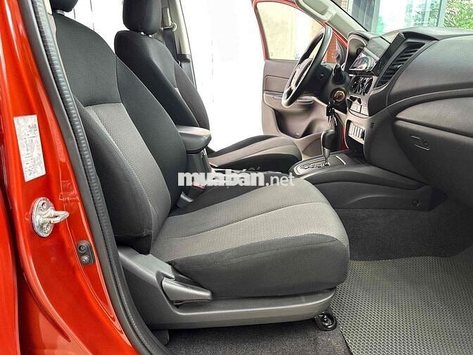 Mitsubishi Triton 4x2 AT MIVEC 2020 - 70.000km