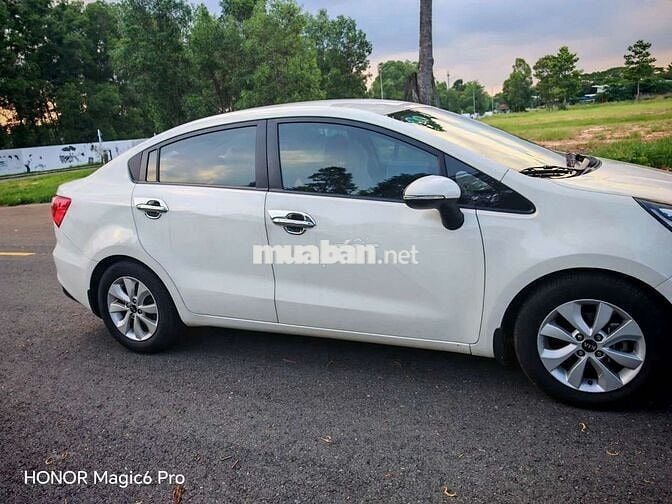 BÁN GẤP XE KIA RIO SEDAN SỐ TỰ ĐỘNG - GIÁ TỐT