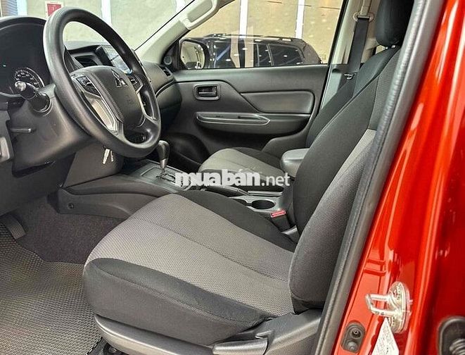 Mitsubishi Triton 4x2 AT MIVEC 2020 - 70.000km