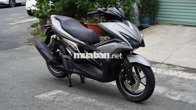 Yamaha NVX V1 Xám Nhám - Biển SG