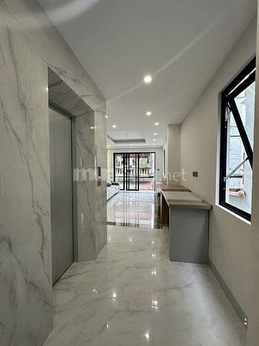 Bán nhà 5 tầng thang máy, oto đỗ cửa, ngõ thông, ngõ 29/xx Chu Huy Mân