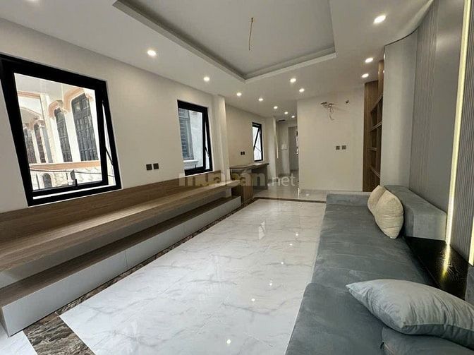 Bán nhà 5 tầng thang máy, oto đỗ cửa, ngõ thông, ngõ 29/xx Chu Huy Mân
