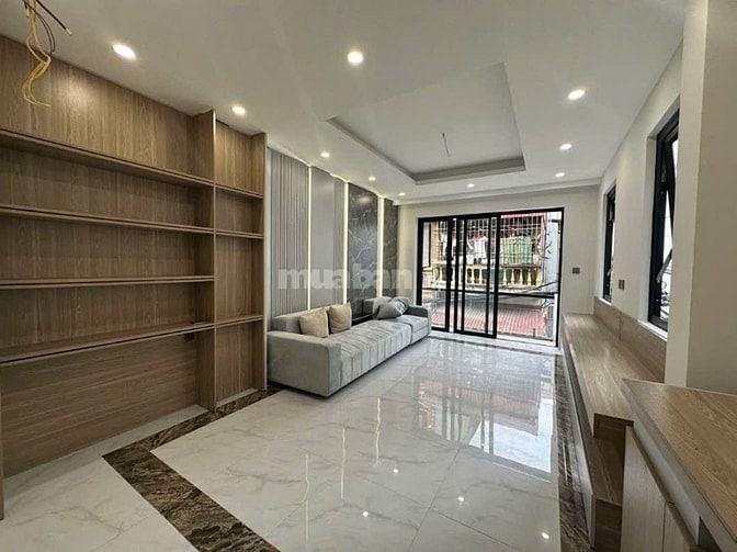 Bán nhà 5 tầng thang máy, oto đỗ cửa, ngõ thông, ngõ 29/xx Chu Huy Mân