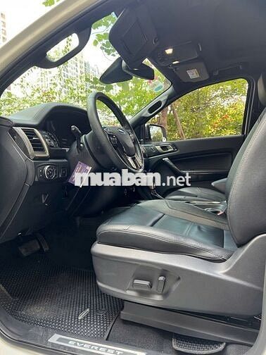Cần bán Ford Everest Titanium 2.0L 4x4 AT - 2021