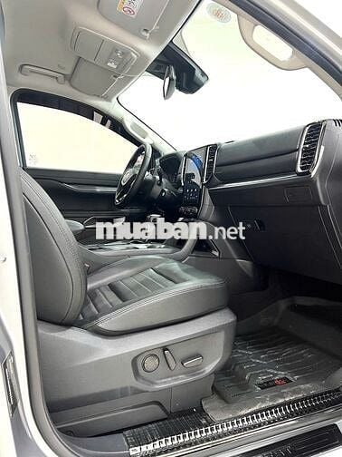 Cần bán Ford Everest 2023 Sport 2.0L 4x2 AT