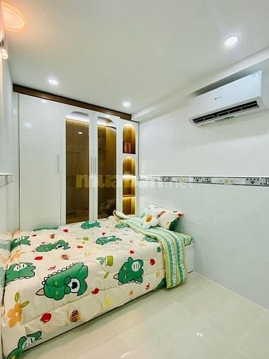 Bán nhanh nhà Hùng Vương, Quận 10. Có giảm giá cho khách mua nhanh