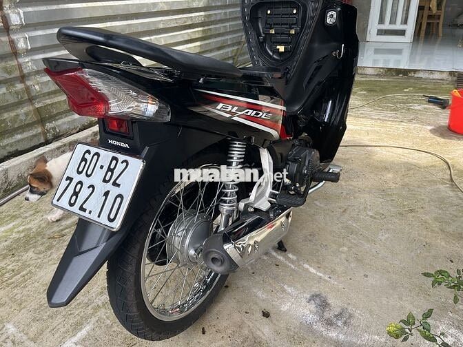 Blade 110c+đời 2019+màu đen+tình trạng 99%