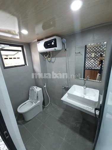 Bán tòa nhà căn hộ chung cư 8 tầng, 120m2 , 25 căn hộ tại Thanh Xuân