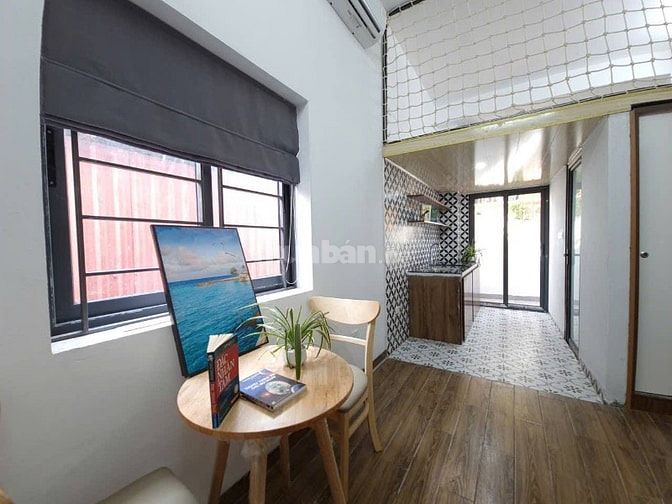 Bán tòa nhà căn hộ chung cư 8 tầng, 120m2 , 25 căn hộ tại Thanh Xuân