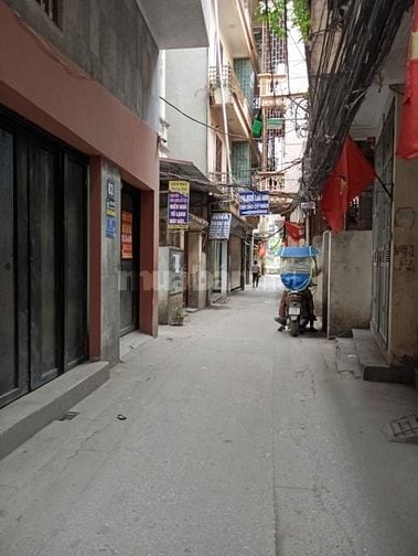 Bán tòa nhà căn hộ chung cư 8 tầng, 120m2 , 25 căn hộ tại Thanh Xuân
