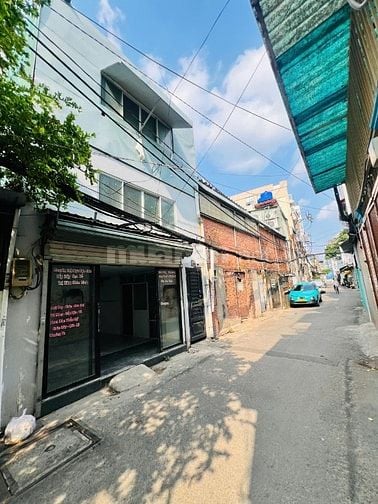 Mình chính chủ - cần bán căn nhà 2 mặt tiền đường Hoàng Sa - Tân Bình