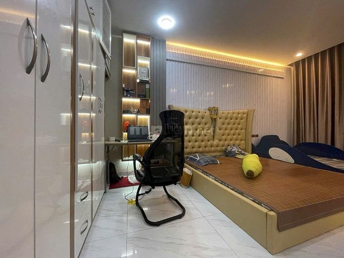 Bán nhà DT 66,6 m2 đất, chính chủ ở La Khê, Hà Đông, ôtô đỗ cửa
