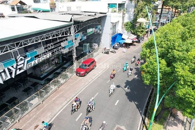 Mình chính chủ - cần bán căn nhà 2 mặt tiền đường Hoàng Sa - Tân Bình