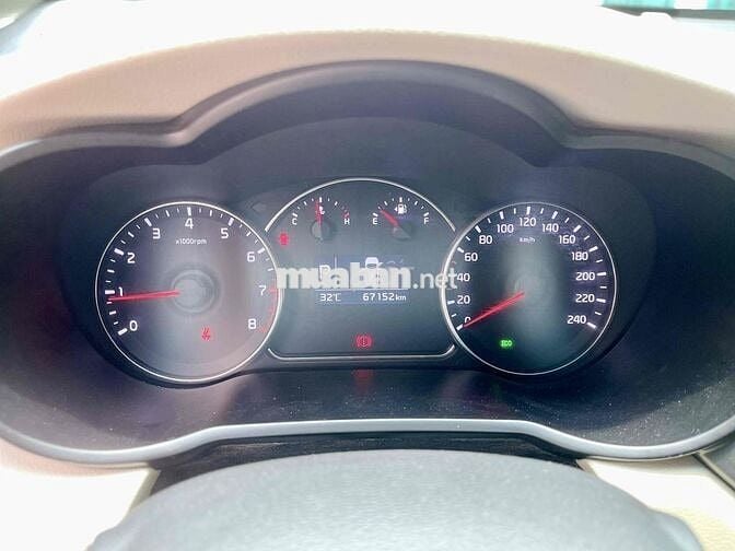 🌟🌟🌟 KIA RONDO GAT, Sx 2018, Vàng, Odo 67.000Km🌟🌟🌟