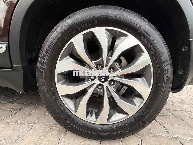 Kia Sorento 2016 2WD 2.4L AT Xăng 7 chổ - 54000 km