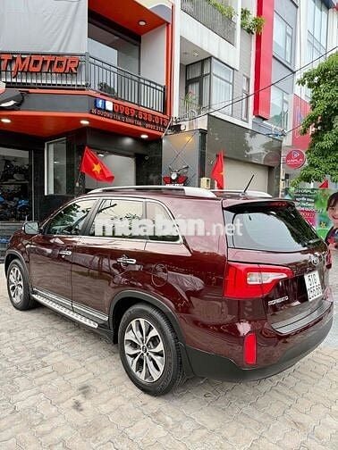 Kia Sorento 2016 2WD 2.4L AT Xăng 7 chổ - 54000 km