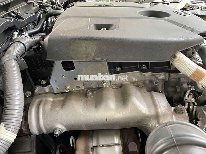 Toyota Hilux 2021 2.8L 4x4 AT - 30000 km