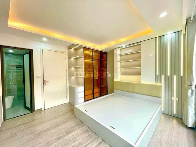 20m RA Ô TÔ TRÁNH , Nhân Hoà Thanh Xuân , 27m2 5 Tầng , 4.5 tỷ .