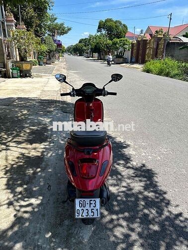 Piaggio - Vespa Spirints 125