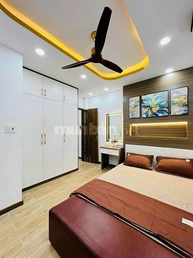 Nhà Quận 7 đường Huỳnh Tấn Phát phường Phú Thuận. Dt 70m2. Gias 2tỷ850
