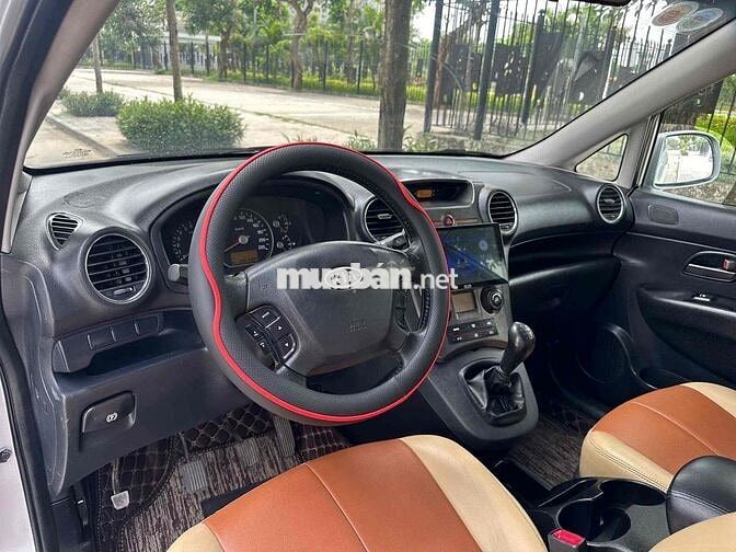 Kia Carens 2011 EX 2.0 MT - 25000 km