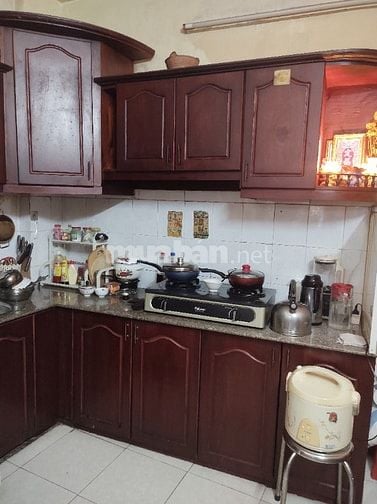 Cần bán nhà trung tâm quận 3 gần chợ trường công viên siêu thị 