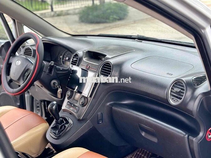 Kia Carens 2011 EX 2.0 MT - 25000 km