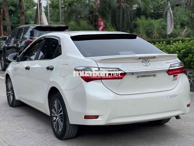 Toyota Corolla Altis 1.8G 2018 model 2019 odo 6v5