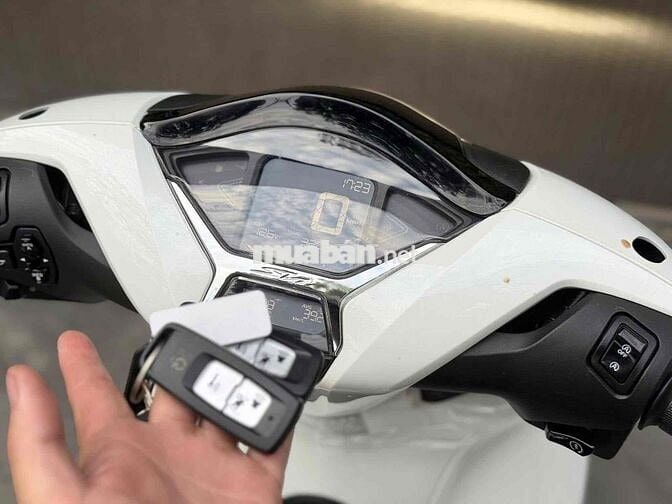 SH125 CBS 2024 mới 99% - Trả trước 40Tr nhận xe ✅