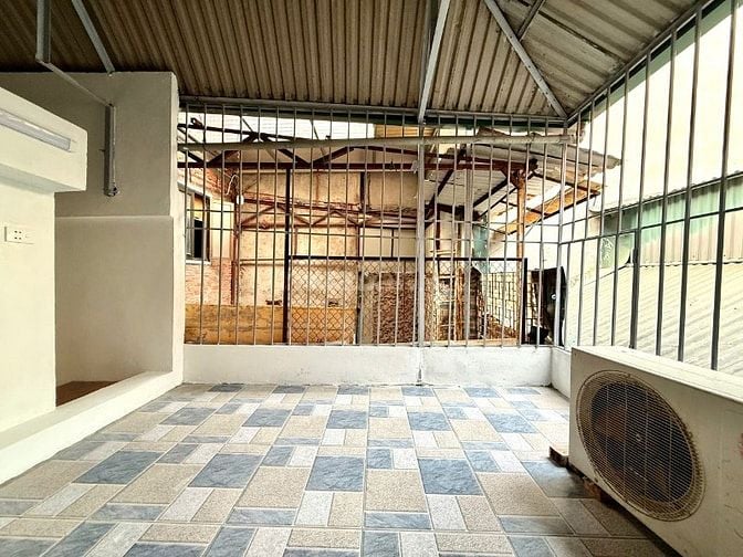 Bán nhà Văn Chương, ngõ thông gần hồ DT38m2 xây 5T giá 6.83 tỷ