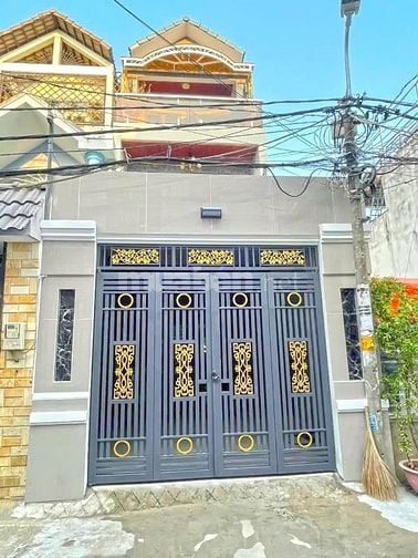 Cho thuê nhà mới đẹp lung linh gần chợ Phú Xuân, 5p đi Phú Mỹ Hưng