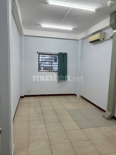 Phòng trọ mặt tiền quận 3 ( cư xá Đô Thành)