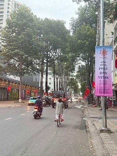 MẶT TIỀN TRẦN BÌNH TRỌNG QUẬN 5, LÀNG PHỤ KIỆN Ô TÔ DT 100M2 NGANG 5M