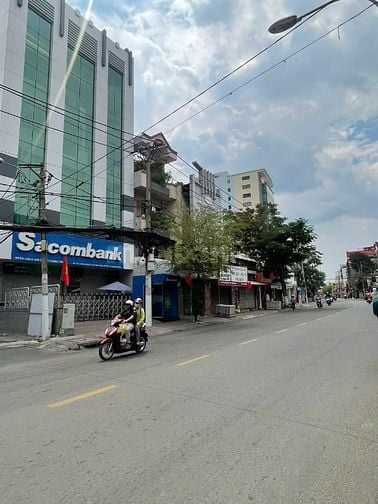 Bán nhà Góc 2 MT Lê Quang Định - 188m2 (8.5 x 22) - 8 Tầng - 150Tr/Th