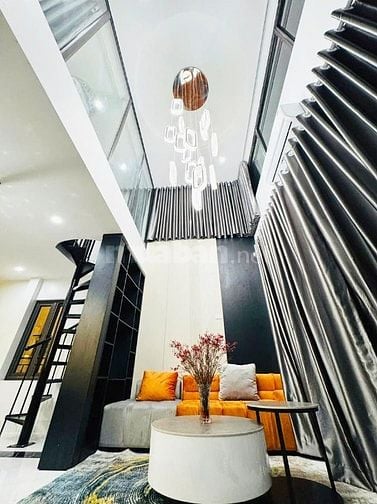 GIẢM SỐC 1TỶ_CÒN 12,5TỶ NHÀ NGUYỄN CAO LÔ GÓC, THANG MÁY, OTO ĐỖ CỬA
