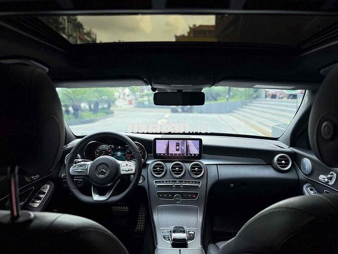 Mercedes Benz C300 AMG FL model 2020 1 chủ