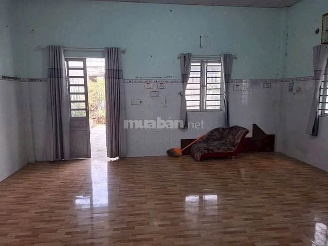 Cần bán gấp căn nhà ở ngay xã Phước Hiệp , Củ Chi 140m2 SHR giá 670tr