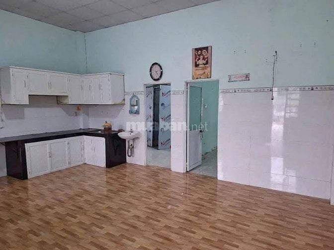 Cần bán gấp căn nhà ở ngay xã Phước Hiệp , Củ Chi 140m2 SHR giá 670tr